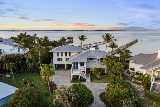 Sewall's Point Residence photo 2