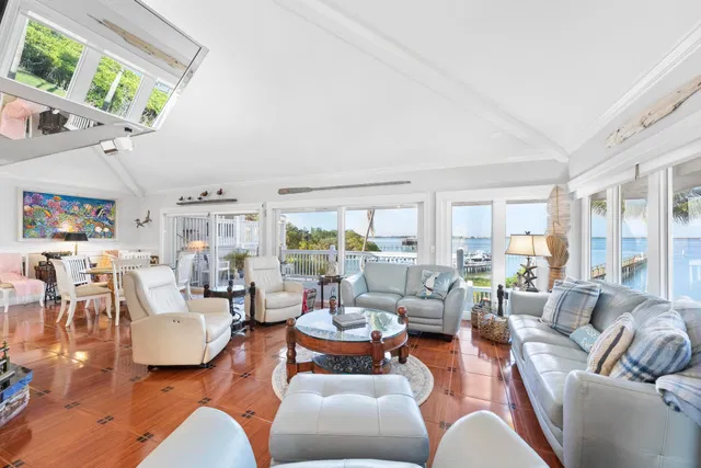 Sewall's Point Residence photo 21