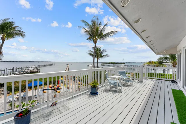 Sewall's Point Residence photo 35