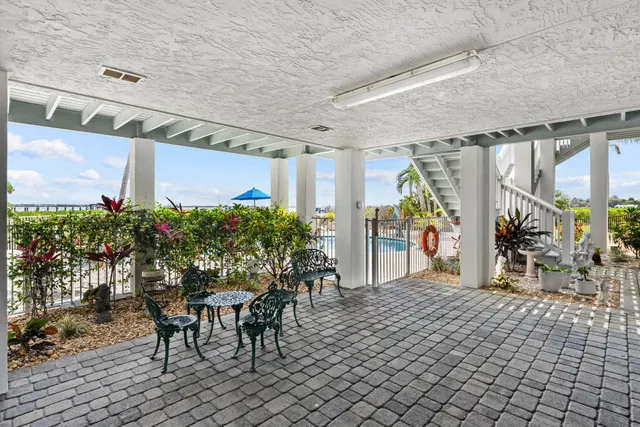 Sewall's Point Residence photo 61