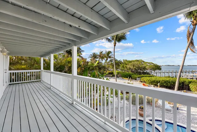 Sewall's Point Residence photo 72