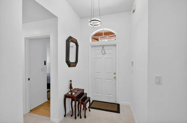  Residence photo 5