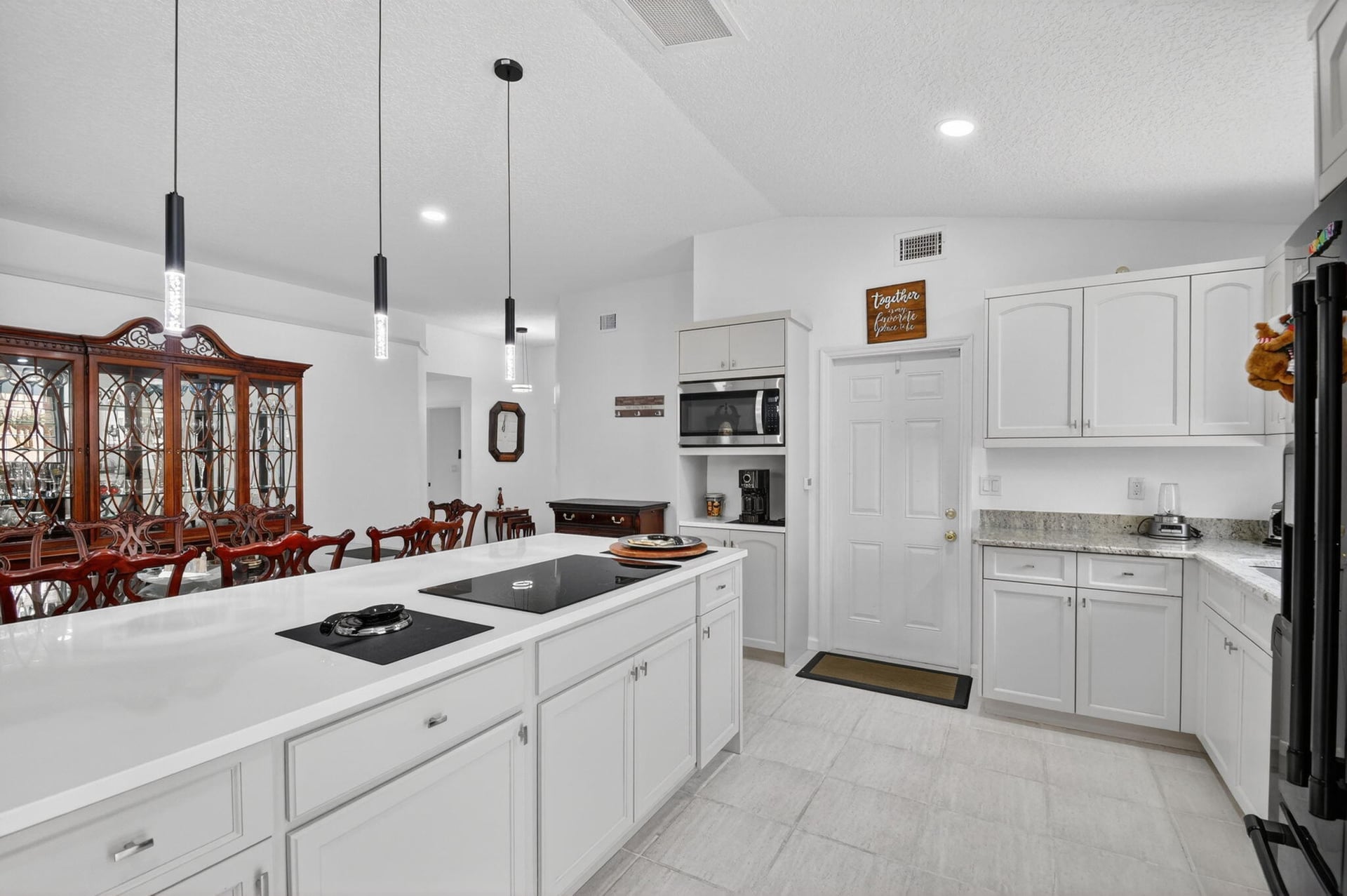  Residence photo 11
