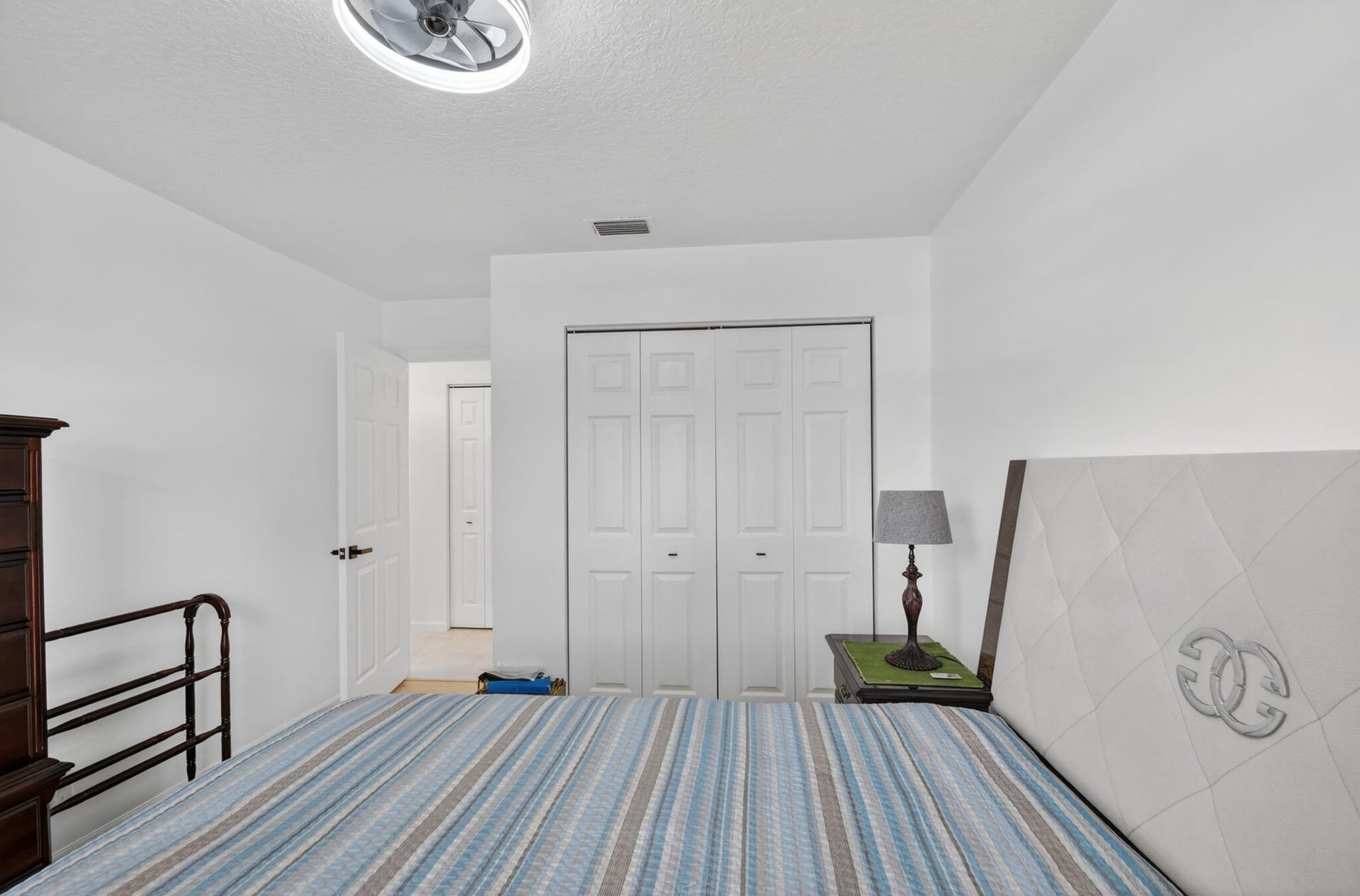  Residence photo 26