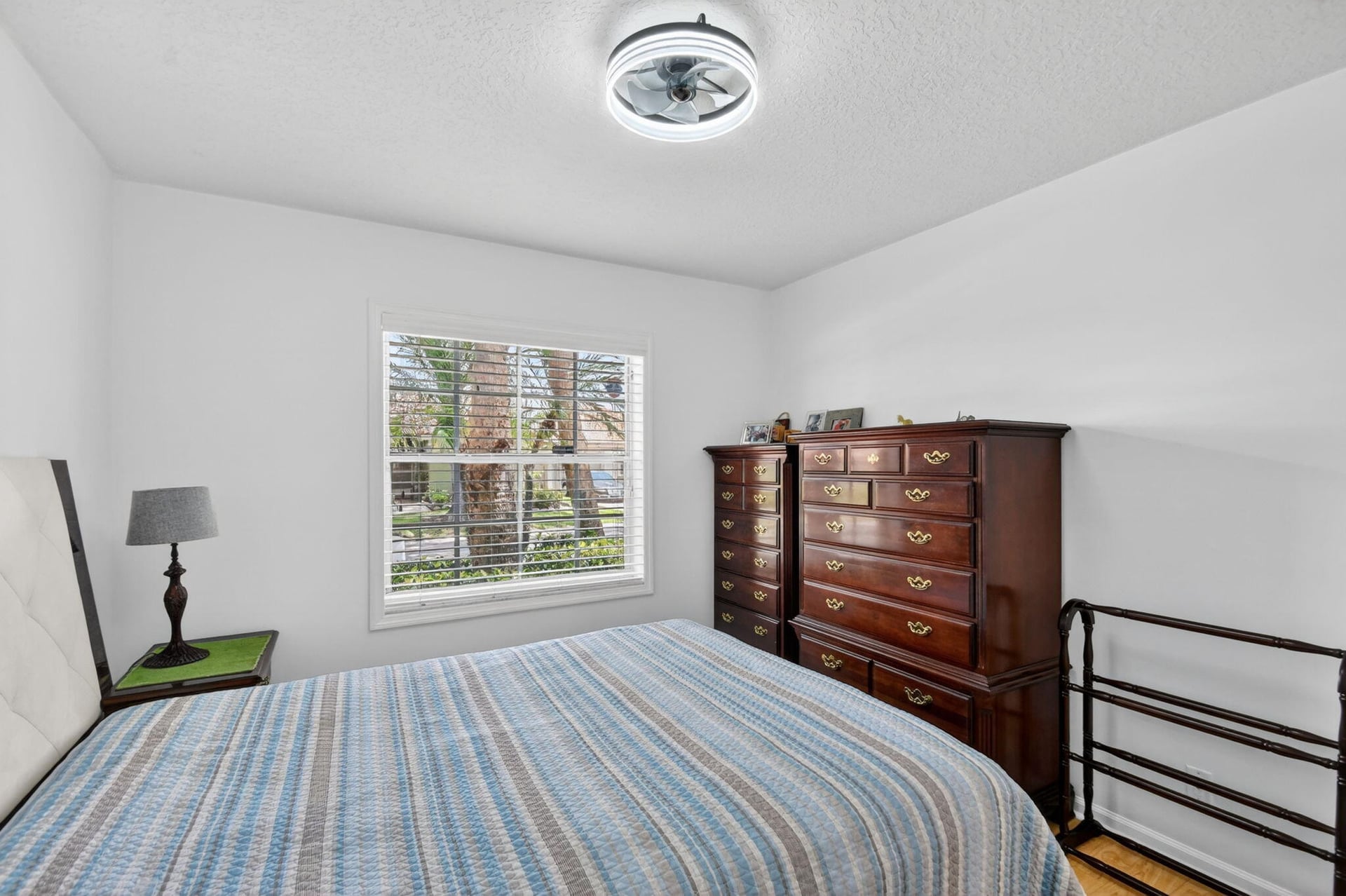 Residence photo 27