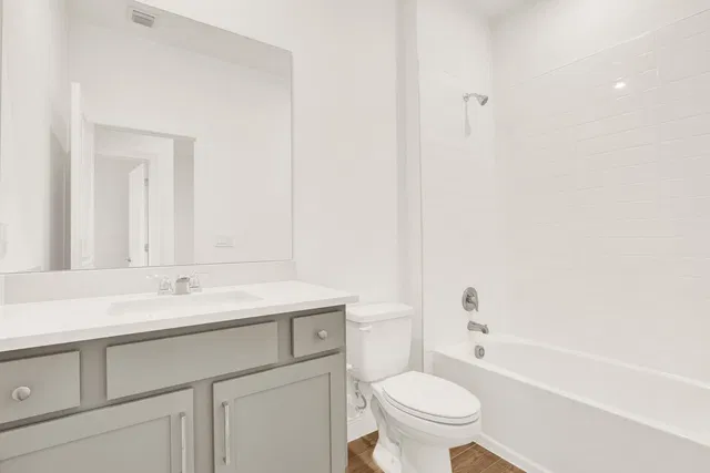Residence photo 25