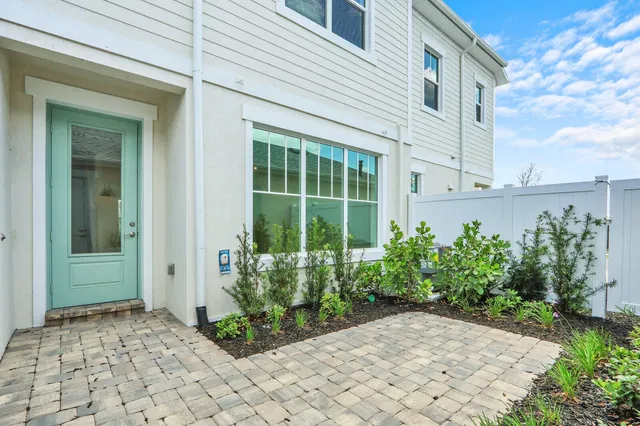 Residence photo 37
