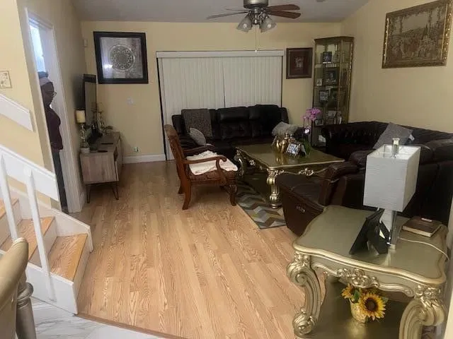 Residence photo 20