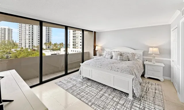Singer Island Unit 2-506 photo 11