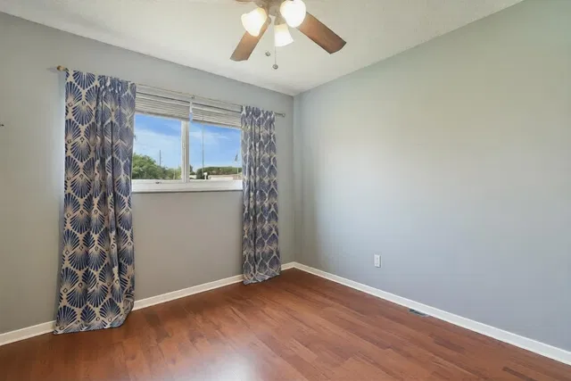 Residence photo 13