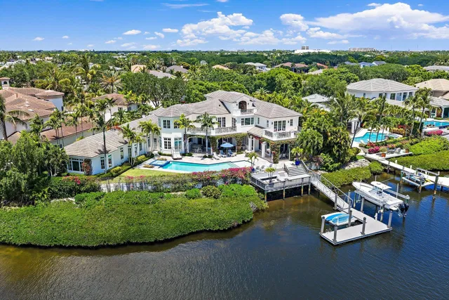 Admirals Cove Residence photo 4
