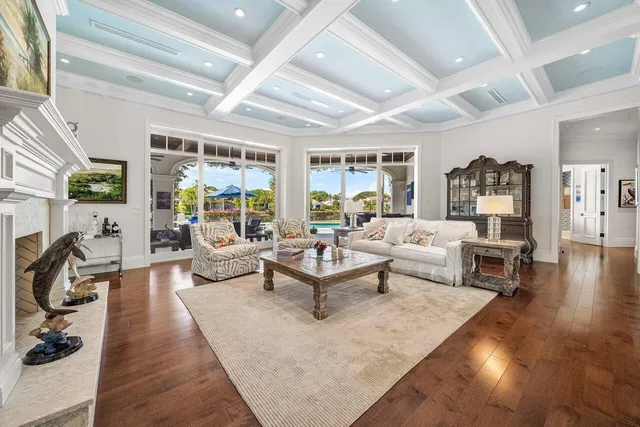 Admirals Cove Residence photo 8