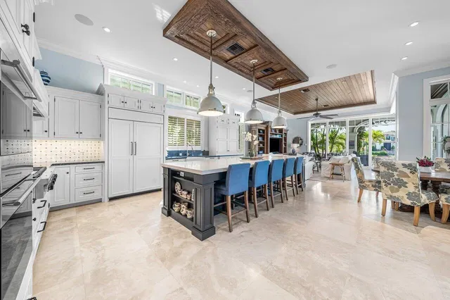 Admirals Cove Residence photo 11