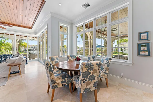 Admirals Cove Residence photo 12