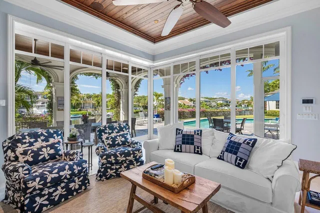Admirals Cove Residence photo 15