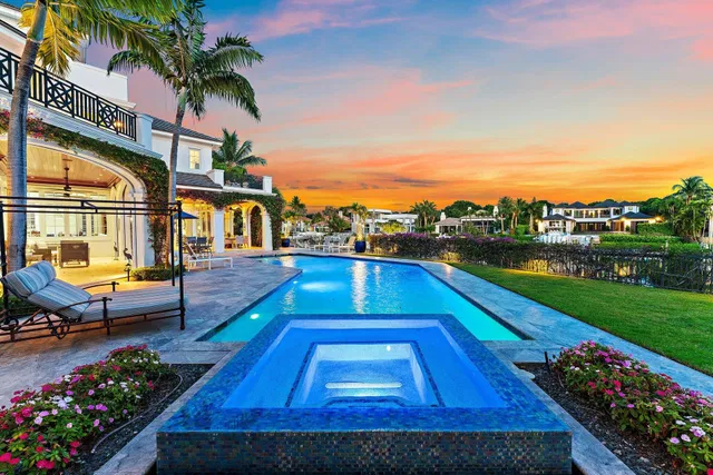 Admirals Cove Residence photo 36