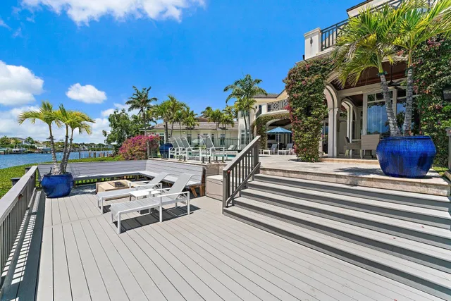 Admirals Cove Residence photo 40