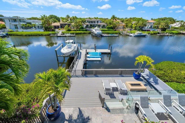 Admirals Cove Residence photo 42