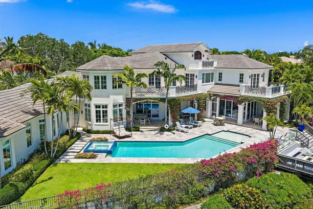Admirals Cove Residence photo 59