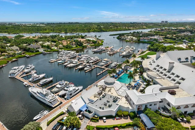 Admirals Cove Residence photo 74