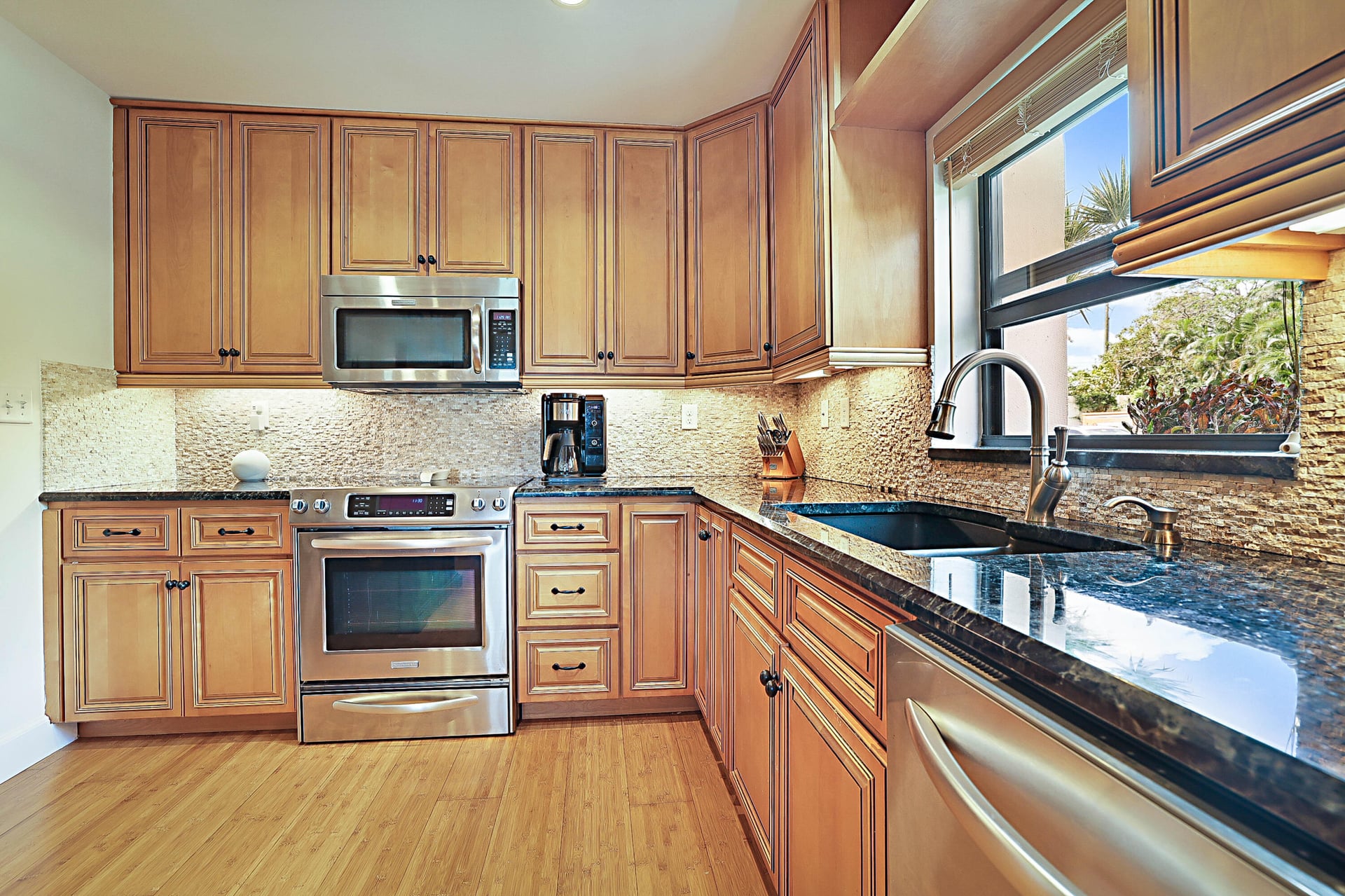  Unit 101 photo 14