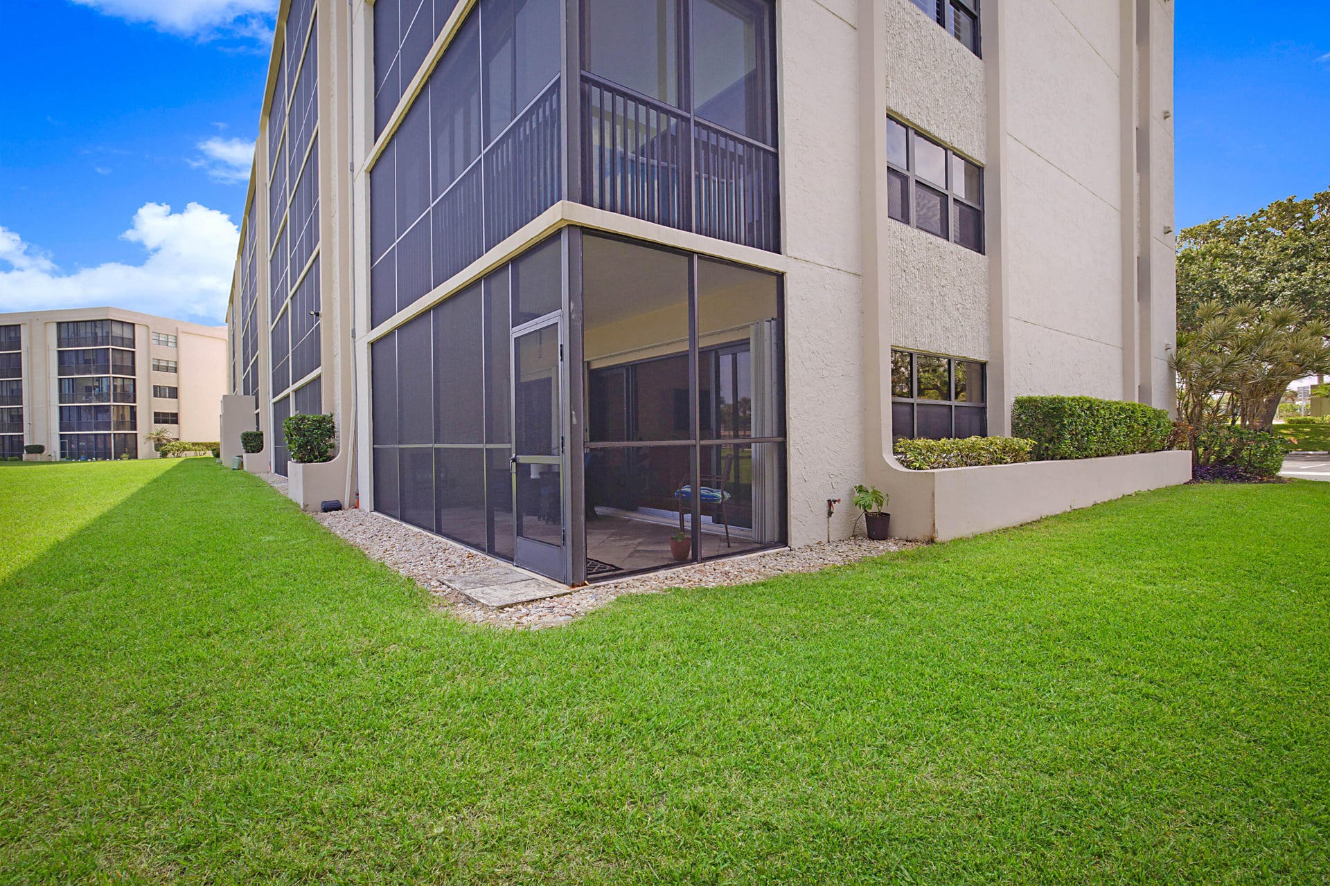  Unit 101 photo 26