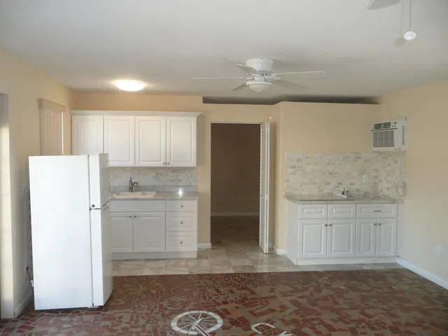 Residence photo 6