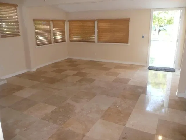 Residence photo 20