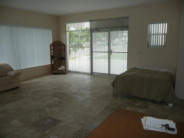 Residence photo 22