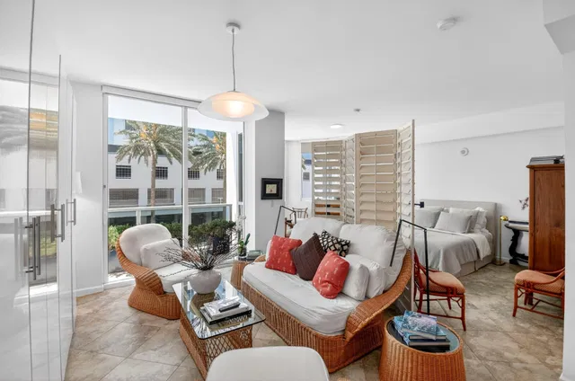 Villa Lofts Unit 304 photo 12