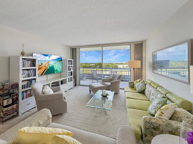 Boca Raton Unit 401 photo 18