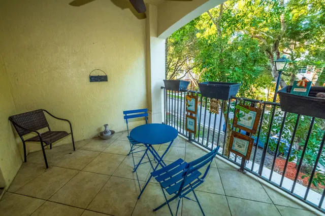  Residence photo 20