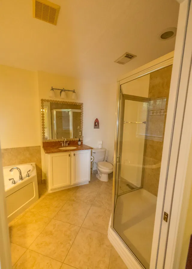  Residence photo 49