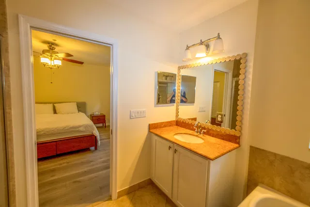  Residence photo 52
