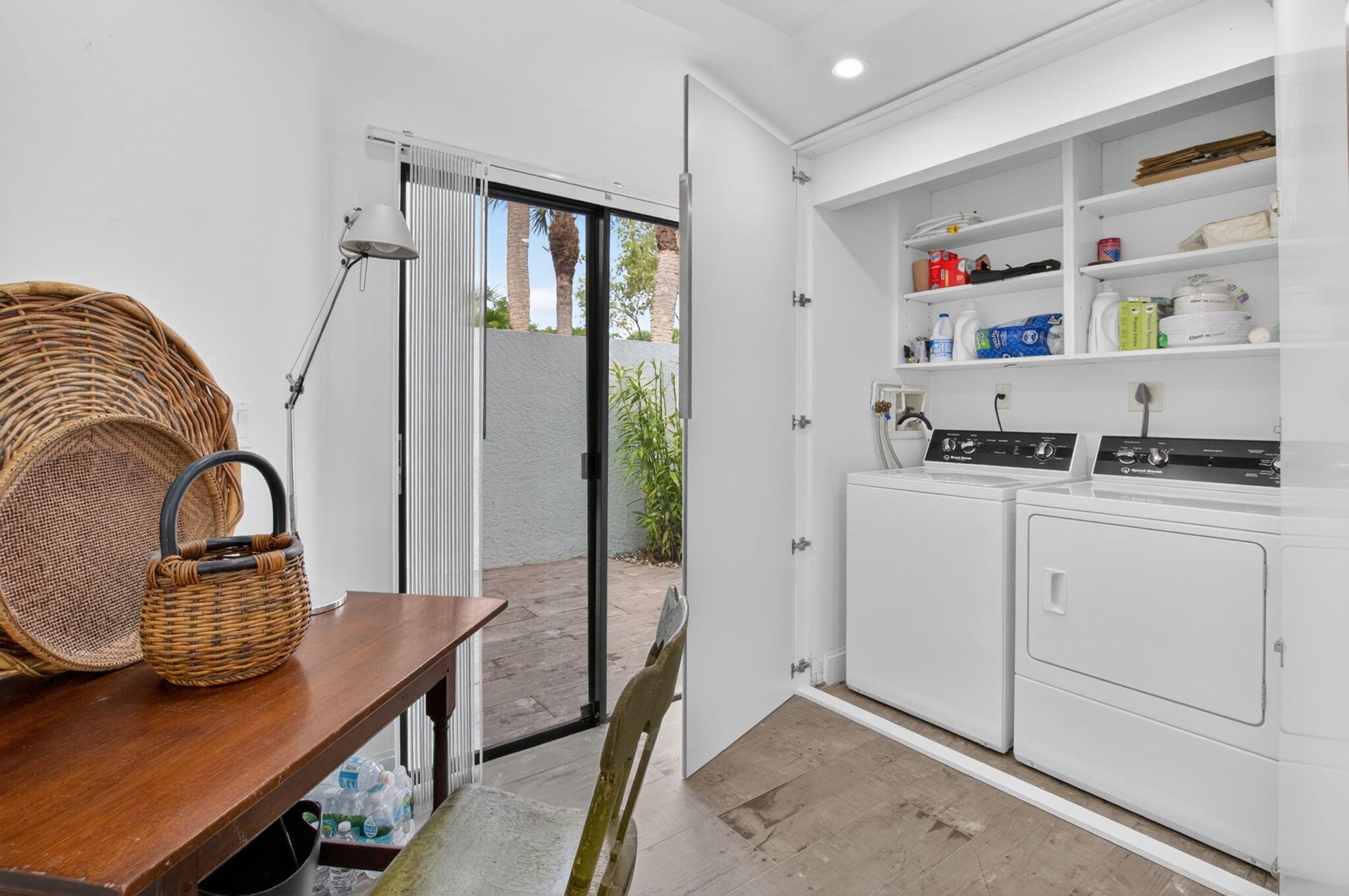 Unit 12601 photo 38