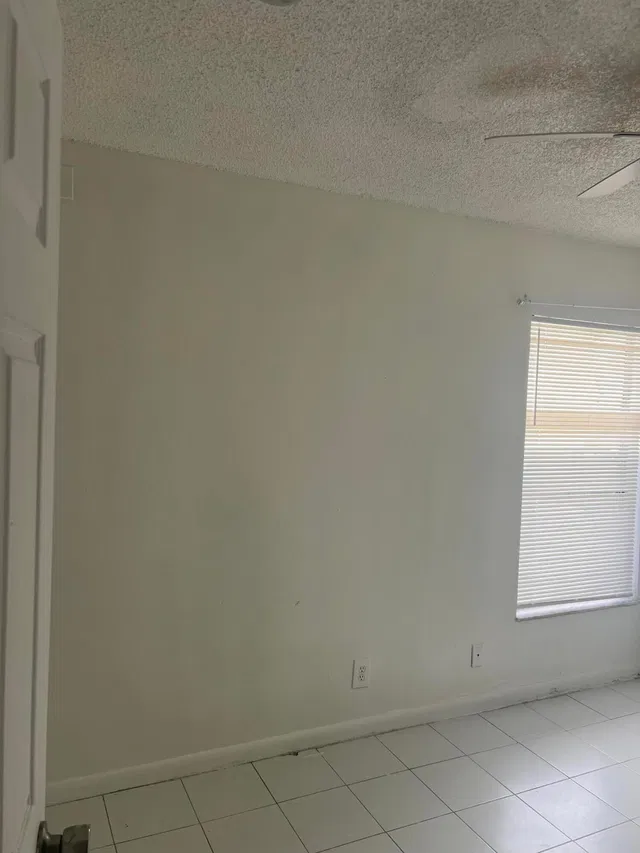 Residence photo 6