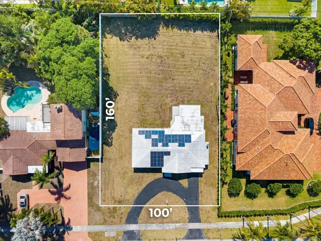 Residence photo 2