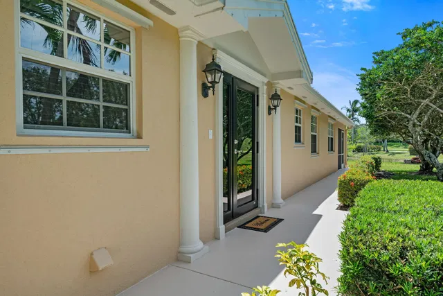 Residence photo 35