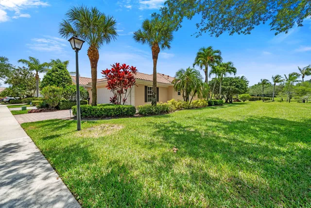 Residence photo 56