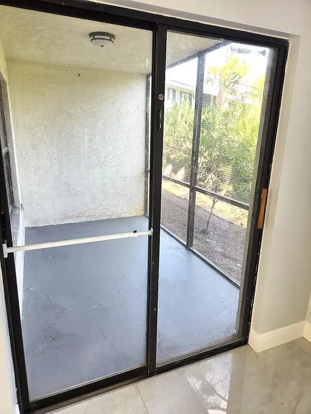 Unit 104 photo 15