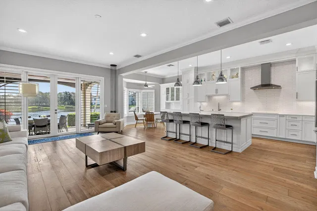 Palm Trail Delray Beach Residence photo 8