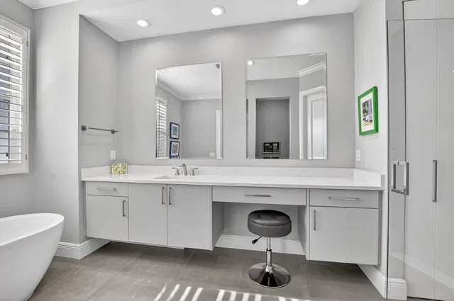Palm Trail Delray Beach Residence photo 16