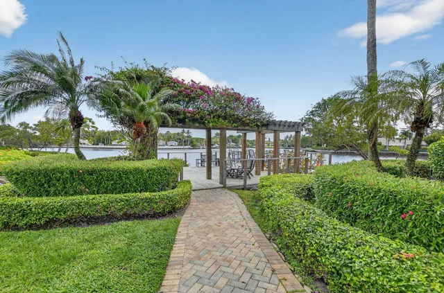 Palm Trail Delray Beach Residence photo 33