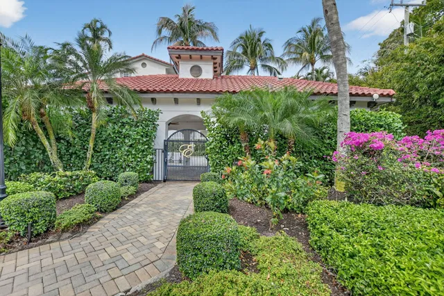 Palm Trail Delray Beach Residence photo 35