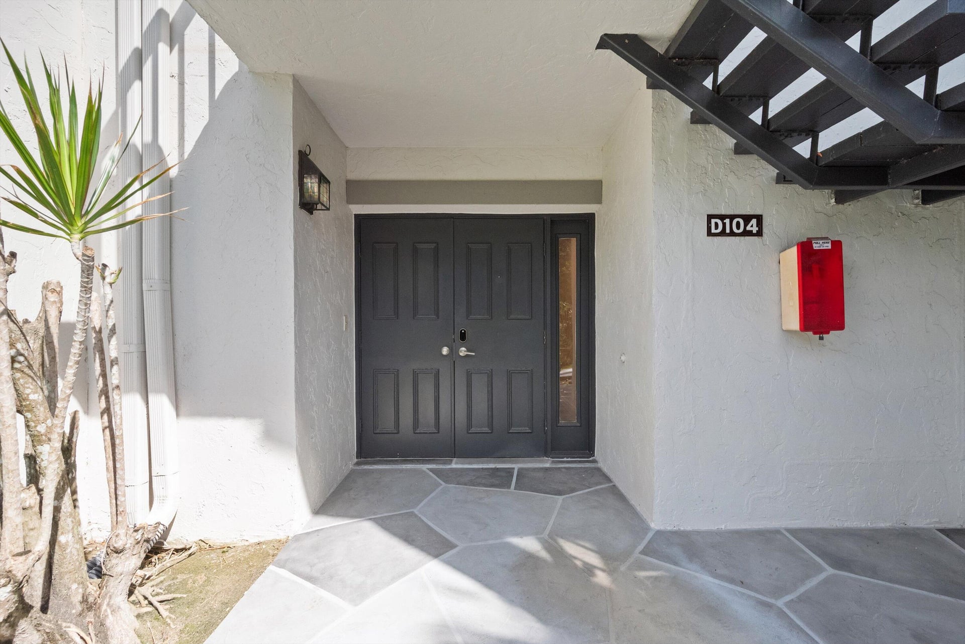 Unit D104 photo 25