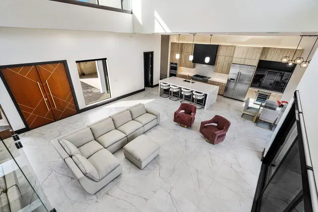 Residence photo 28
