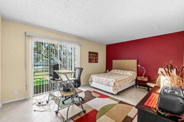  Unit 68 photo 11