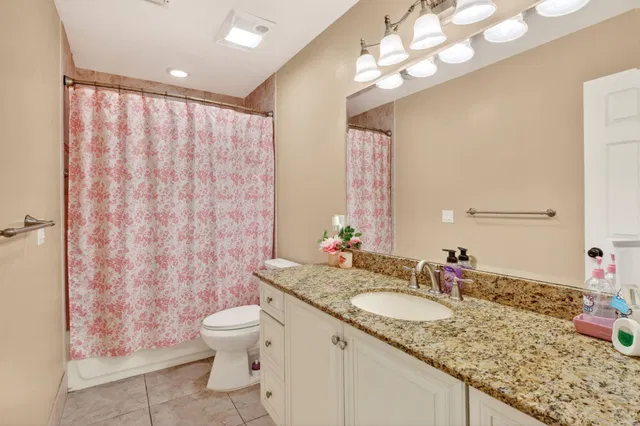  Residence photo 21