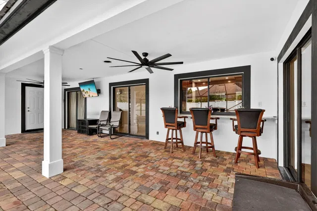 Residence photo 26