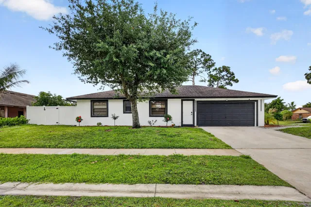  Residence photo 27
